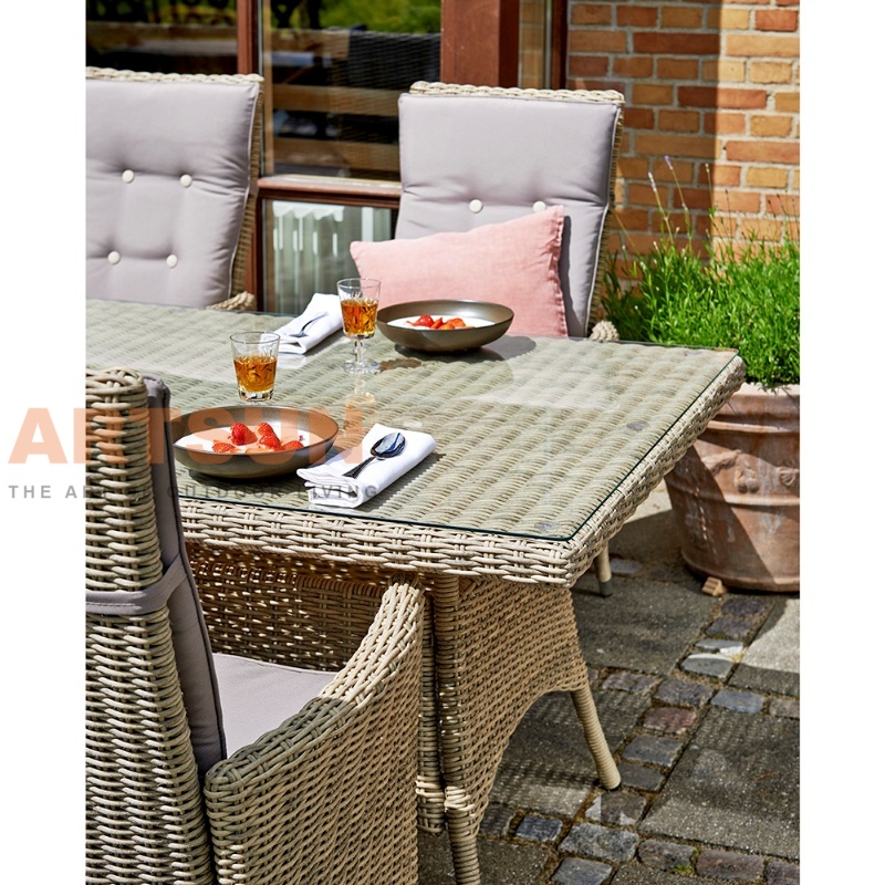 Rattan Dining Set with Tempered Glass Table Top and High Back Rattan Dining Chairs