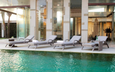 Outdoor lounger-Blog1