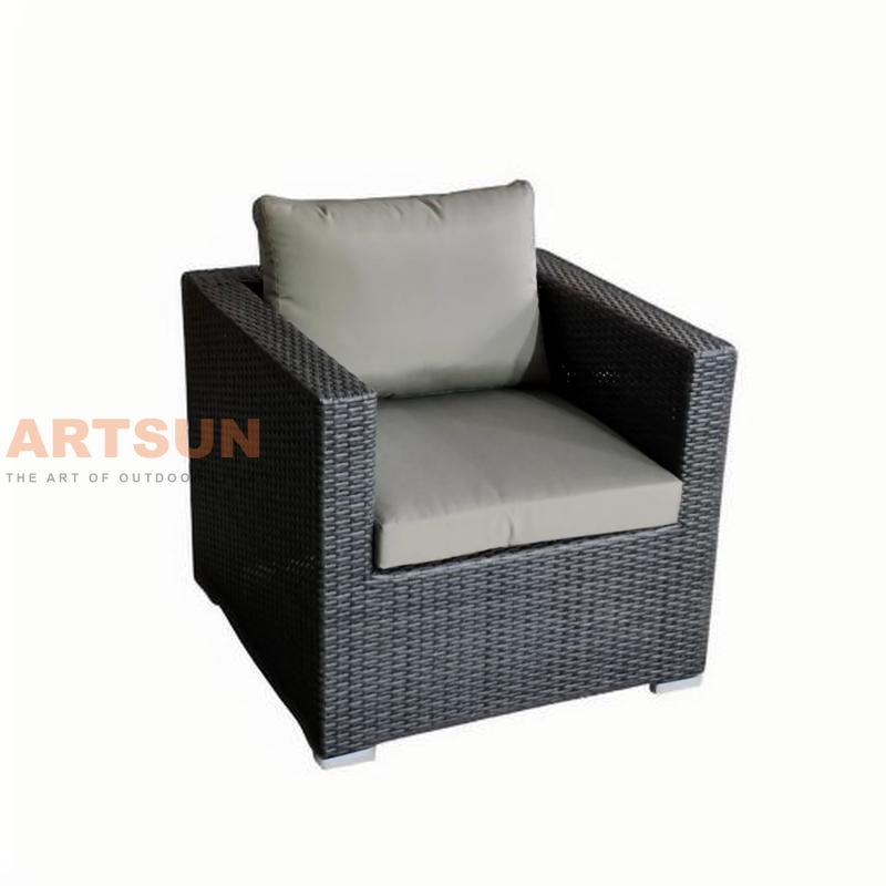 European Leisure Rattan Sofa Set with Cushions and Coffee Table