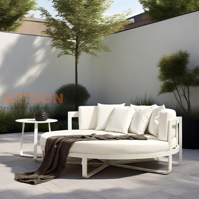Modern Outdoor Round Sofa with Rope Backrest and Cushions