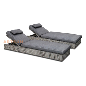  Reclining Synthetic Rattan Sun Lounger for Hotel Villa