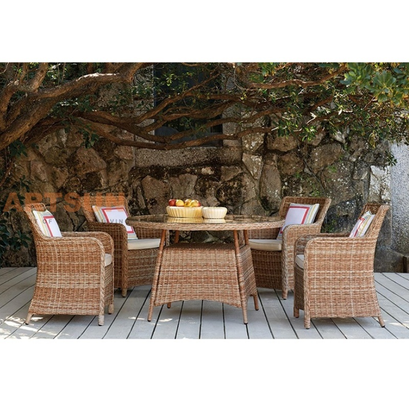 Comfortable Woven Wicker Patio Armchair for Hotel Garden