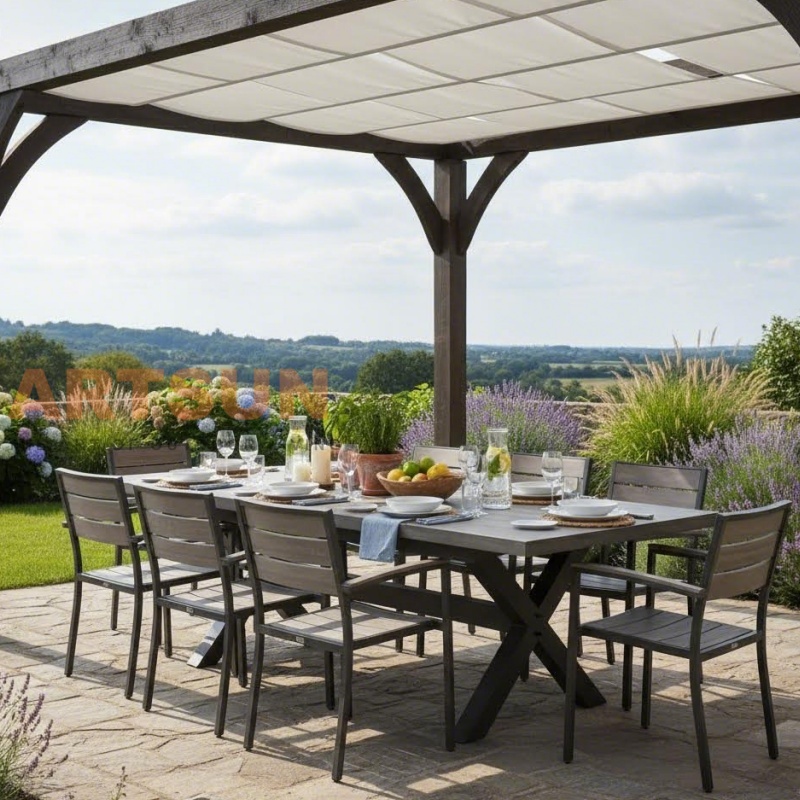 Aluminum Outdoor Extendable Dining Table