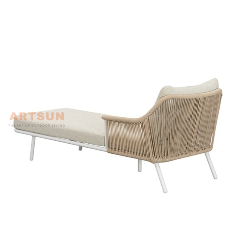 Luxury Quality Olefin Fabric Rope-weaving Outdoor Sun Lounger for Beach