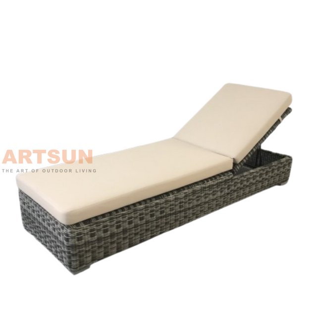  Reclining Synthetic Rattan Sun Lounger for Hotel Villa with Cushion
