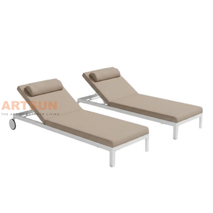 Luxury Aluminum Outdoor Sun Lounger with Cushion