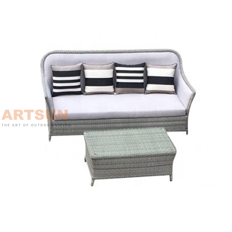 Outdoor Leisure Rattan Sofa Set with Cushions and Coffee Table