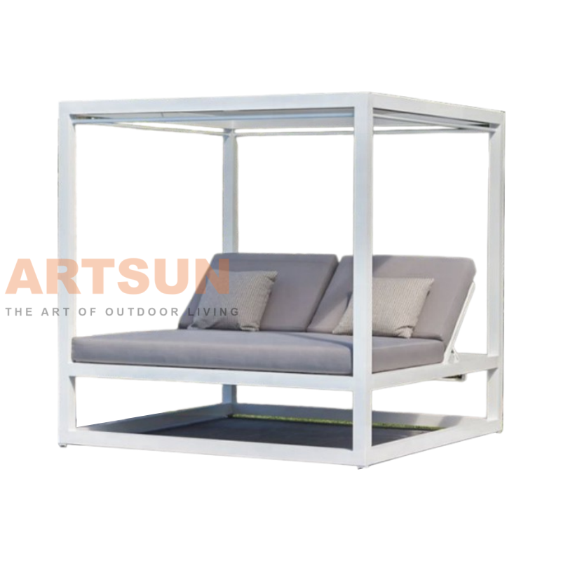 Outdoor Double Daybed with Canopy