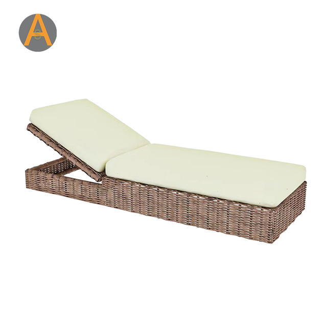 Reclining Wicker Sun Bed Sun Lounger for Outdoor Pool