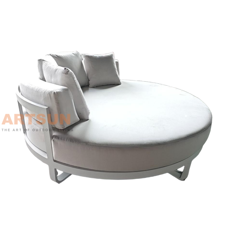 Modern Outdoor Round Sofa with Rope Backrest and Cushions