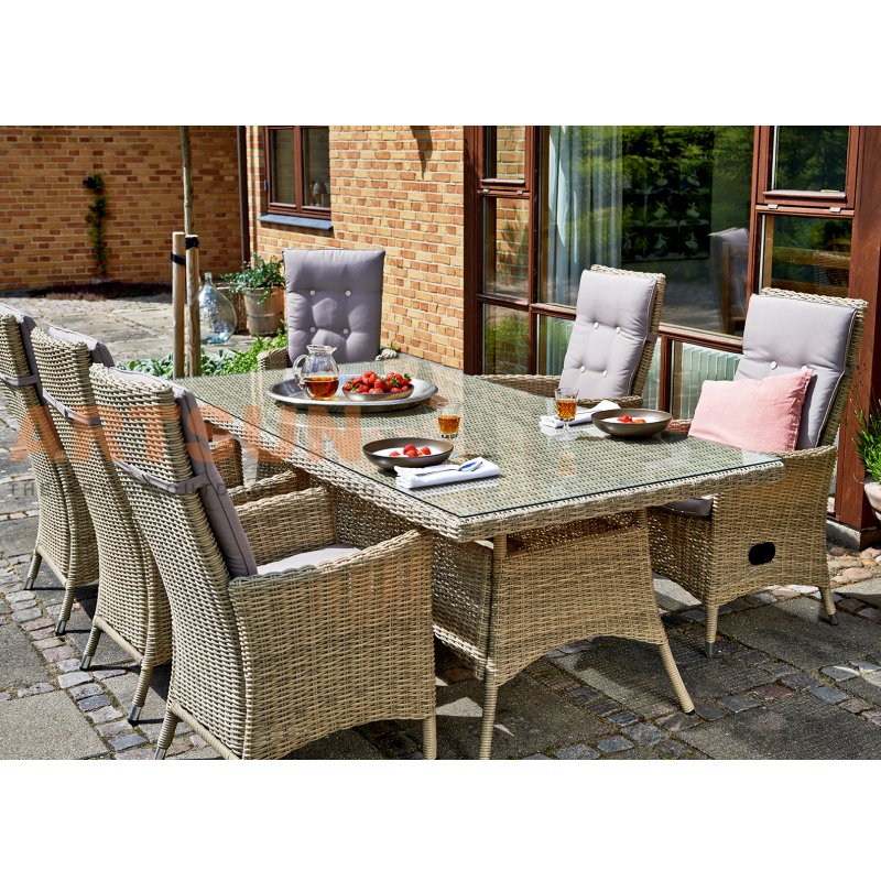 Rattan Dining Set with Tempered Glass Table Top and High Back Rattan Dining Chairs