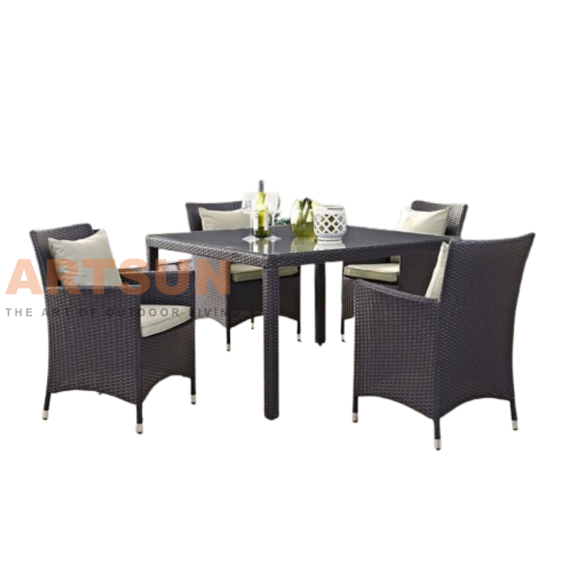 Rattan Dining Set with Tempered Glass Table Top