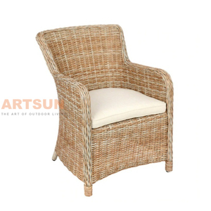 Comfortable Woven Wicker Patio Armchair for Hotel Garden
